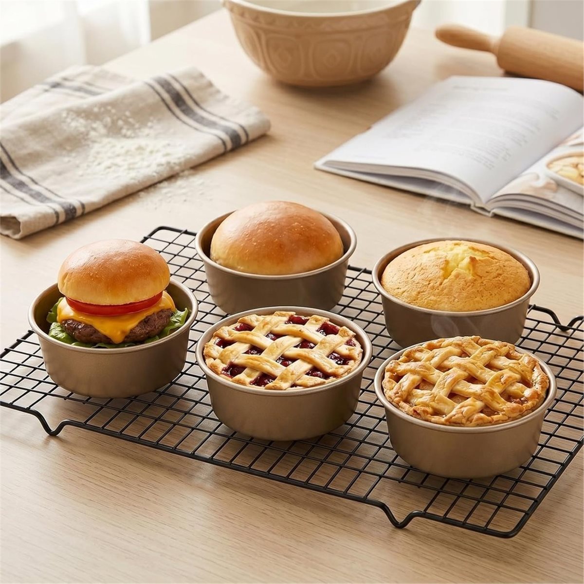 8 Pack Mini Pie Pans, 4 Inch R - đánh giá và giá Muffin Tin Nonstick